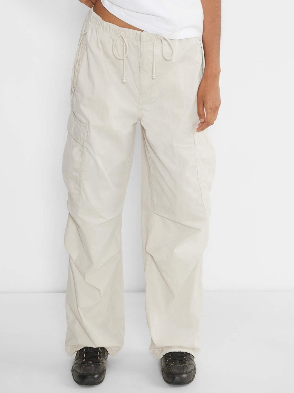 Aritzia TNA Squad Pocket Parachute Pant